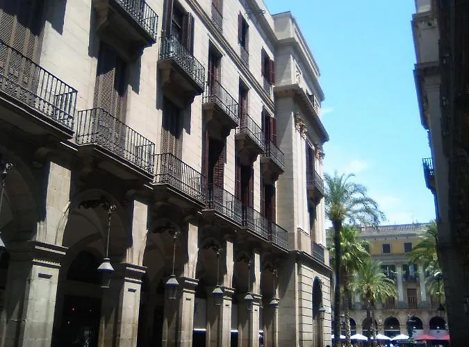 Colom Apartment