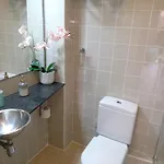 شقة Colom